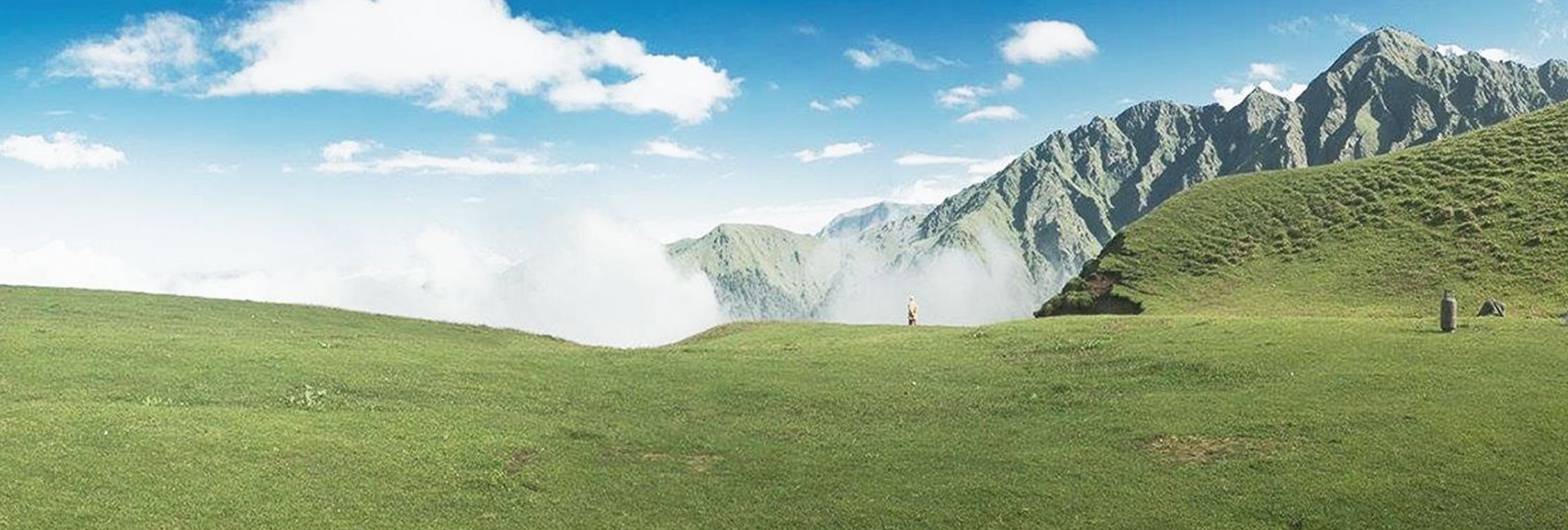 Dayara Bugyal Trek