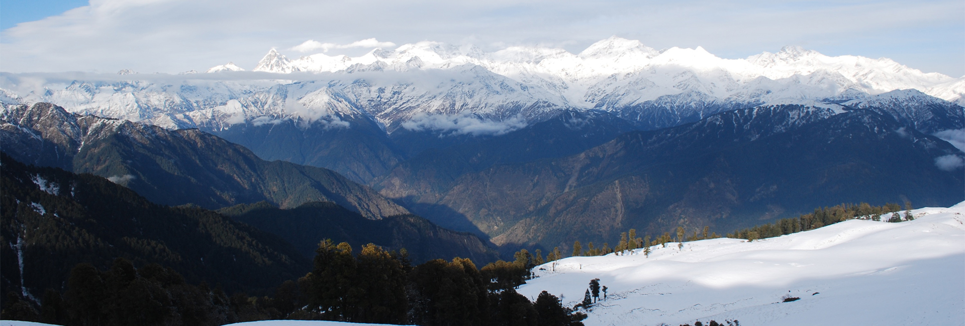 Dayara Bugyal Trek